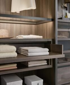Bellavista Walk-In Wardrobe by Logo