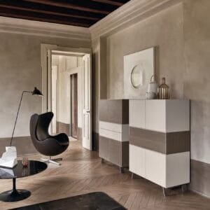 Domino In Sideboard By Logo 7