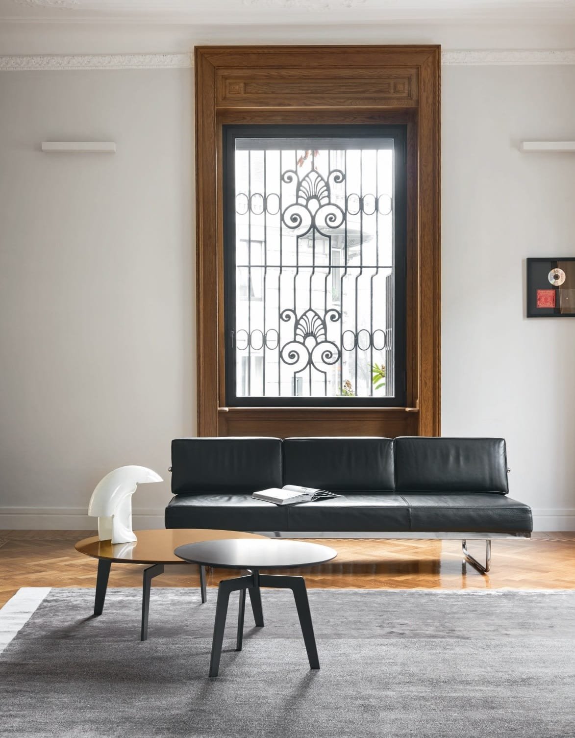 Lotus Coffee Table By Logo - Image 3